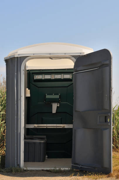 Best Portable bathroom rental  in Ford Heights, IL